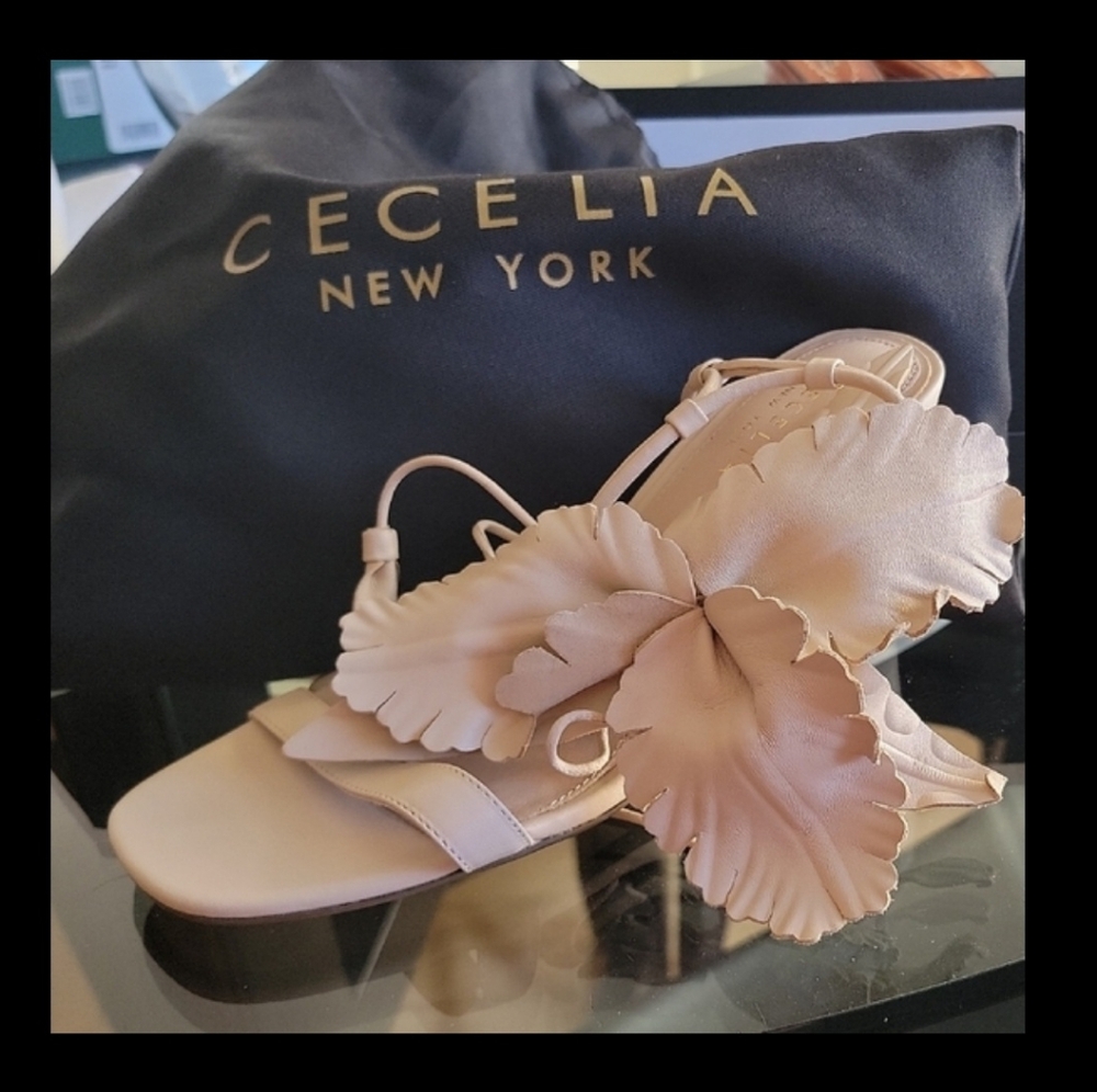 Cecelia New York Cream Sandals with Leaf Accent